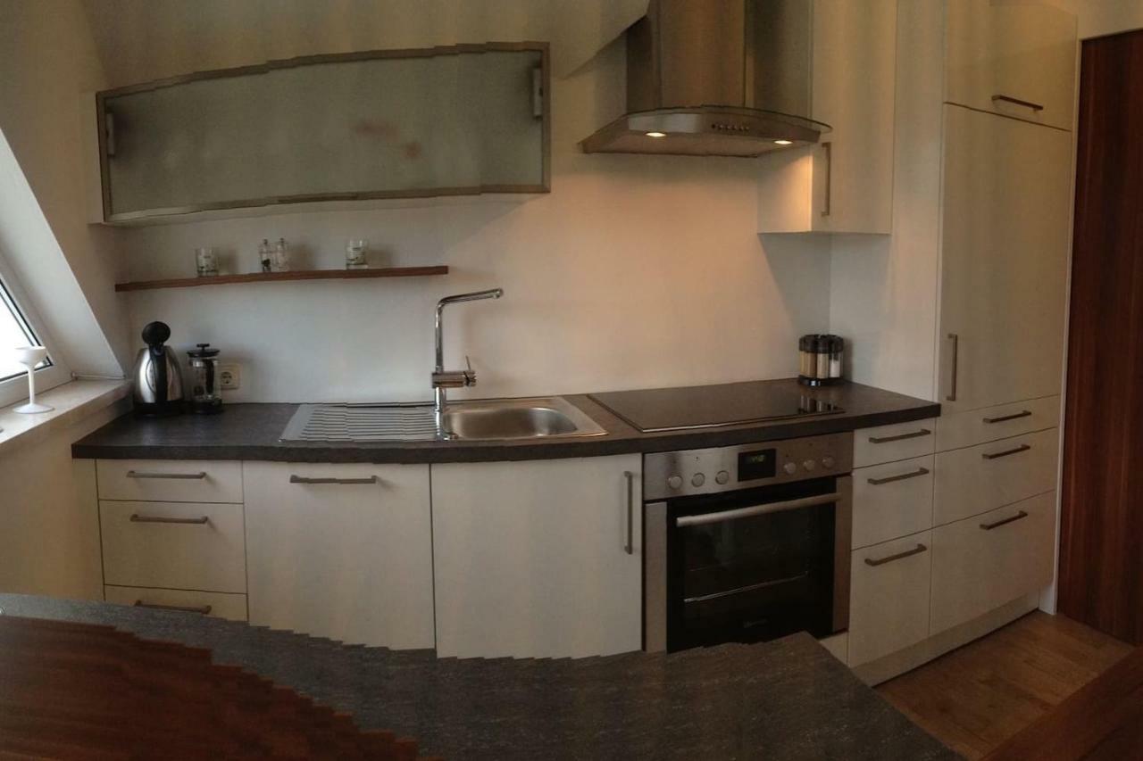 Superior-Apartment Mit Pool Und Seezugang Velden am Woerthersee Ngoại thất bức ảnh